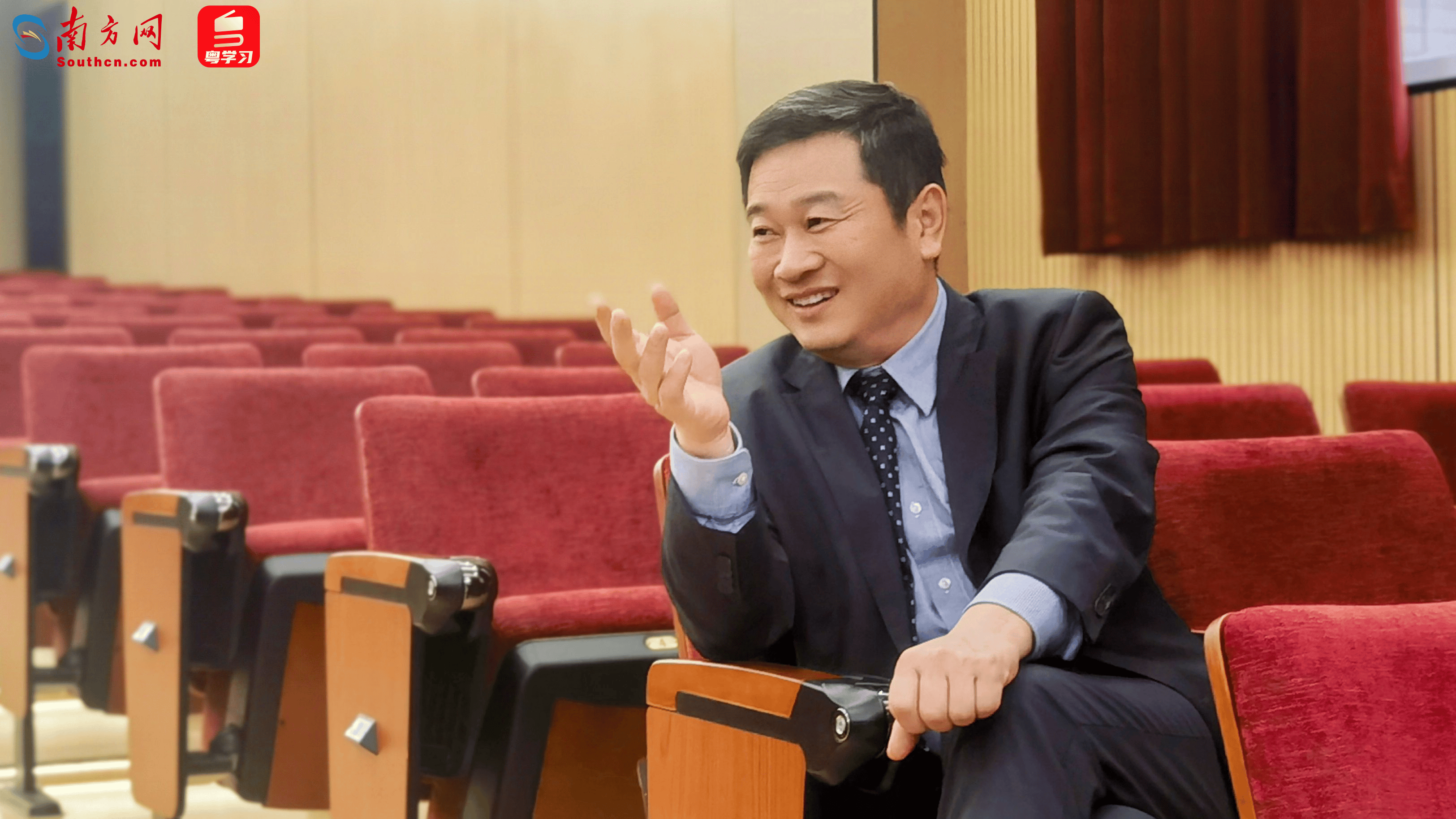 名实相符，从UIC到BNBU，开启博雅教育的时代共振｜对话北师港浸大校长陈致