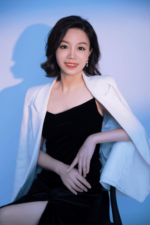 深圳靠谱婚介推荐:潮汕媒人苹果姐的秘密武器,细节决定相亲成功率